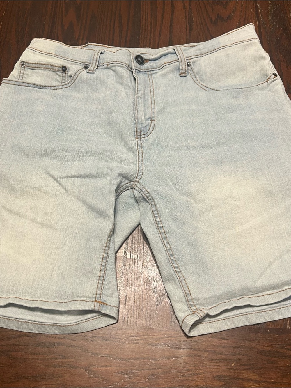 Ring of Fire Men’s Size 34 Light Wash Stretch Denim Jean Shorts
